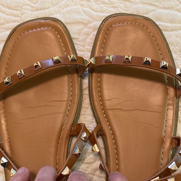❗️Final Markdown ❗️Pierre Dumas • pyramid stud sandals women’s size 10 - Picture 4 of 12